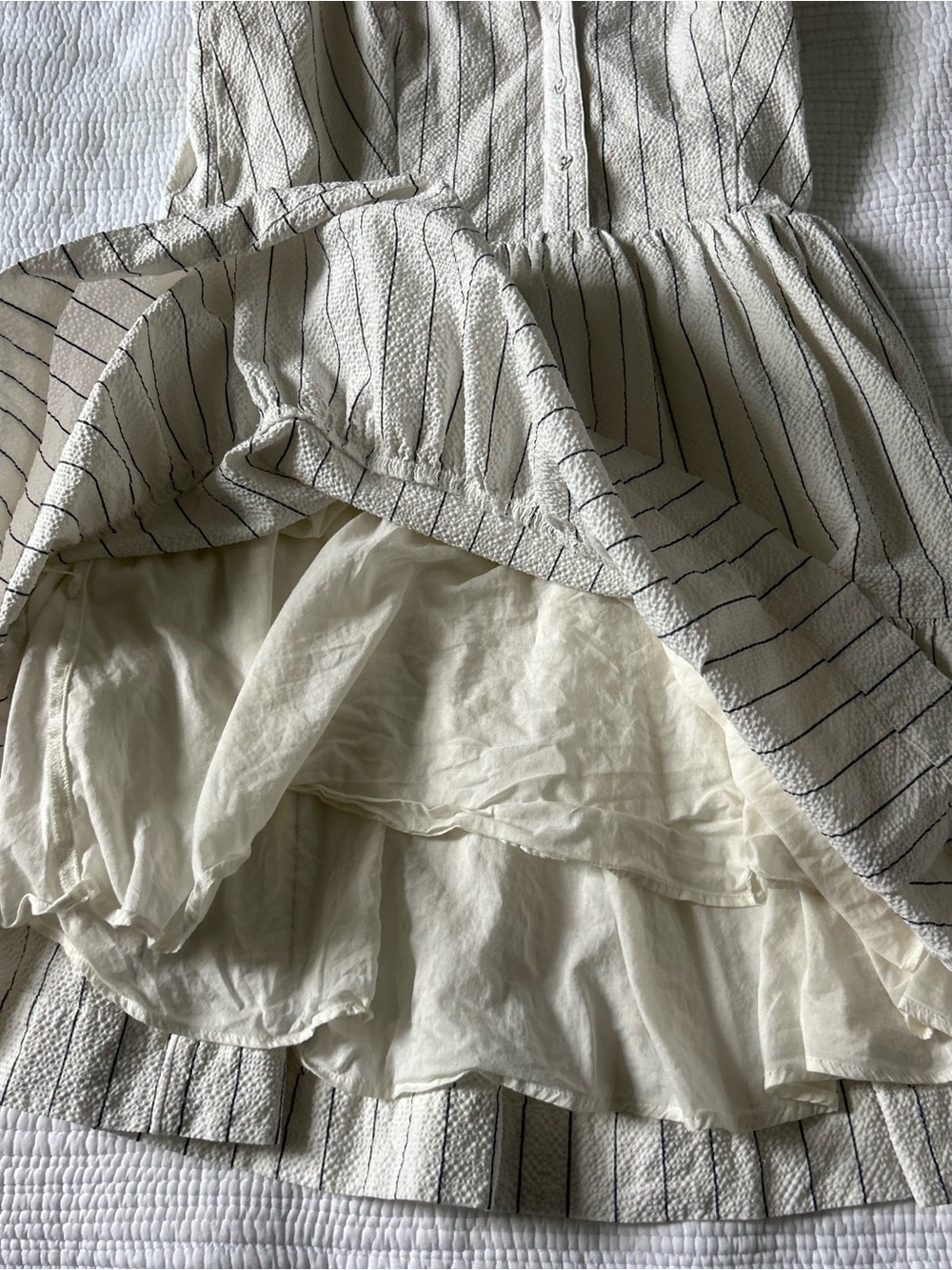 Vineyard Vines Kentucky Derby Seersucker Tiered White Pinstripe Midi Dres Sz 8 - Picture 11 of 12